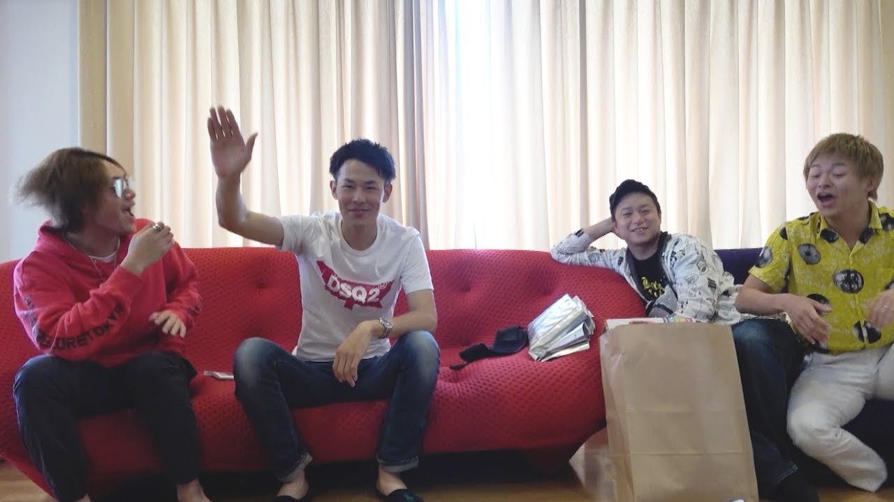 スターの服正直いらないのでオークションにかけます