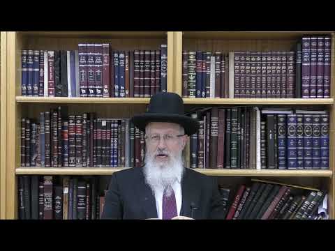 הגאון הרב אברהם יוסף שליט"א האם אומרים מגדיל או מגדול בברכת המזון של סעודה רביעית