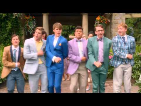 Descendants | Be Our Guest (muziekvideo) | Disney Channel BE