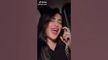 هموت من الضحك 