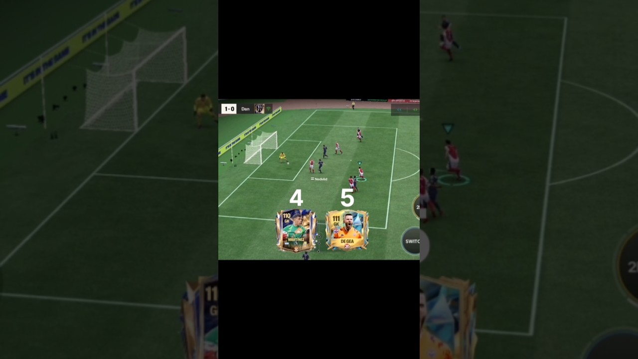 My Emiliano Martinez vs my friend's David de Gea 