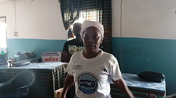 WIPNET Women gets rice donation from Gentry Roberts