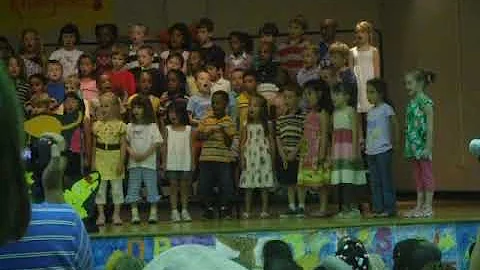 Molly in Kindergarten Jeffrey's Grove