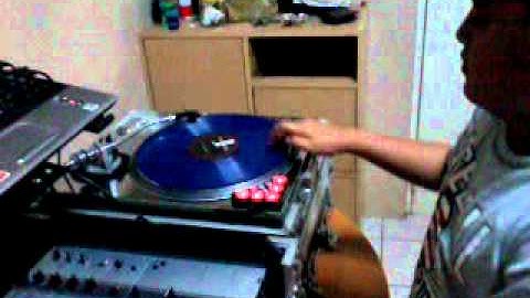 John practice dj scratch