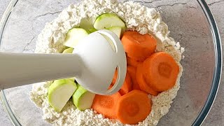 Mixer 1 carotte et 1 courgette avec la farine pour un résultat incroyable! Vous serez heureux !