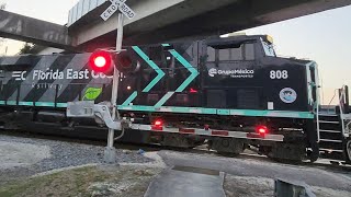 LONG Train Stops & Blocks Railroad Crossing for 20 Minutes