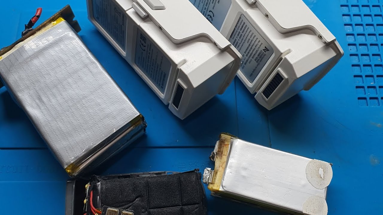 Toda bateria tem conserto, porém você não pode mexer nela ok