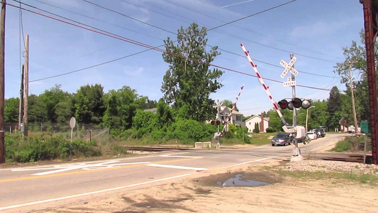 CSX SEPO and CSX BNSF Grain (Ayer MA) - YouTube