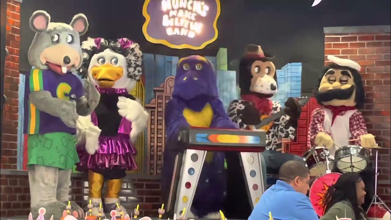 Chuck E Cheese Pumpkins In My Pocket Pumpkins In My Pockets | Chuck E. Cheese | Durham NC - YouTube