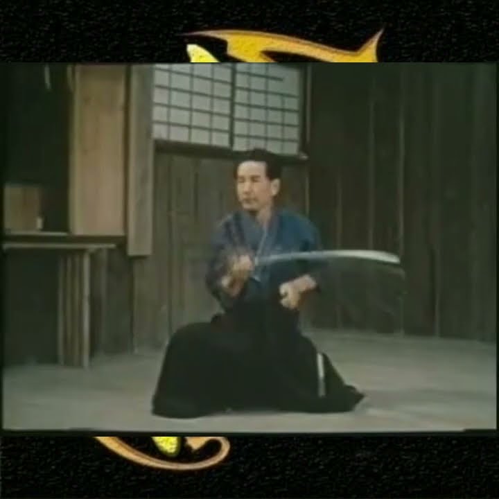 Kenjutsu Iaijutsu kata Tenshin Shoden Katori Shinto Ryu Shihan Risuke Otake (2)