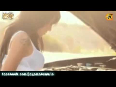 Nancy Sinatra - These Boots Are Made For Walkin' 2...