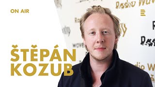 Komik Štěpán Kozub: Komu povolí svěrač, tomu vrátím vstupné