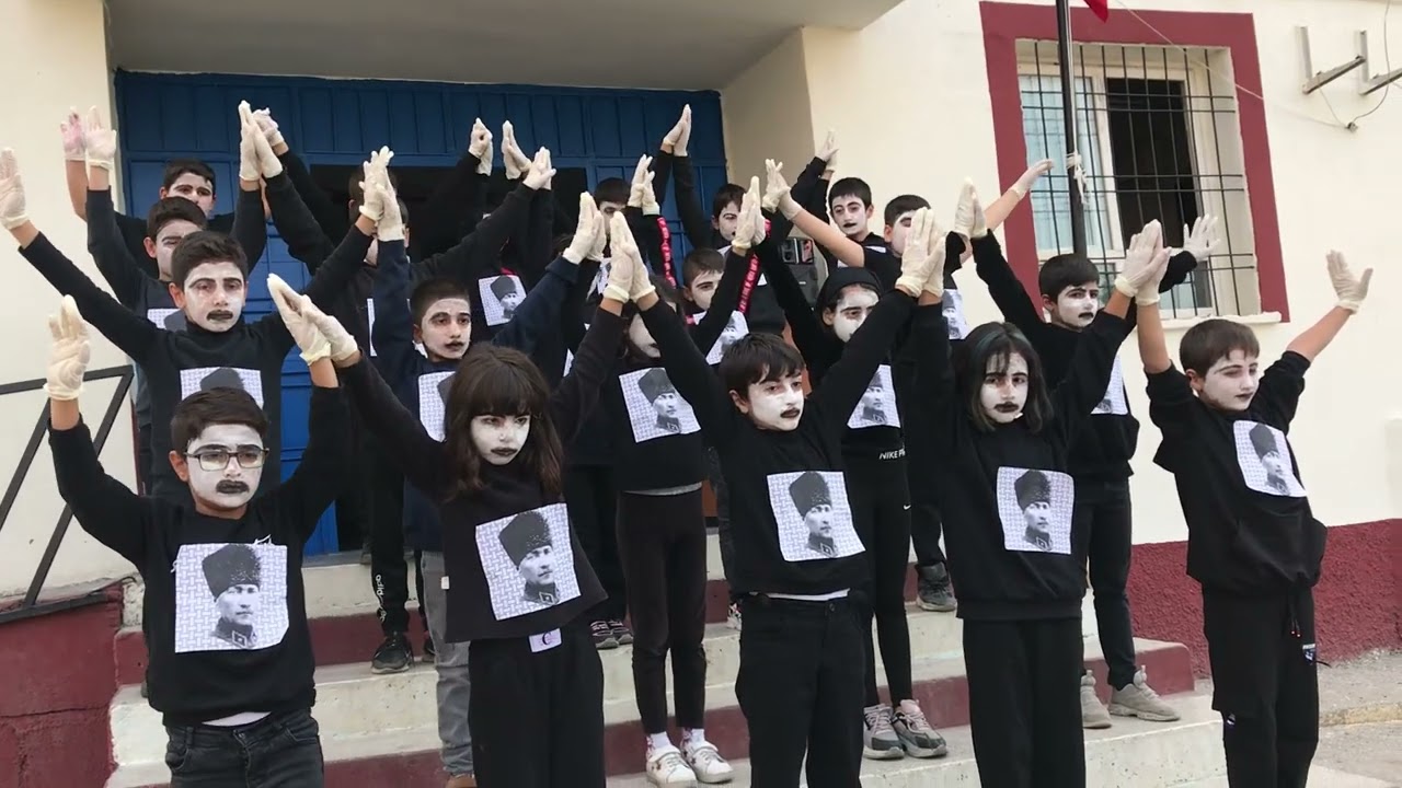 10 Kasım PANDOMİM 4/B