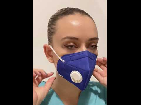Маска KN95 с клапаном синего цвета