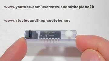 Unboxing a PICAXE 14M2 microcontroller from Rapid Electronics