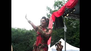 Download Lagu Kenangan terindah bersama Dorce  Gamalama @ DenHaag ,Netherland 2008 MP3 Download Lagu Kenangan terindah bersama Dorce  Gamalama @ DenHaag ,Netherland 2008 MP3