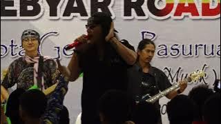 Metafora Band feat Roy Jeconiah