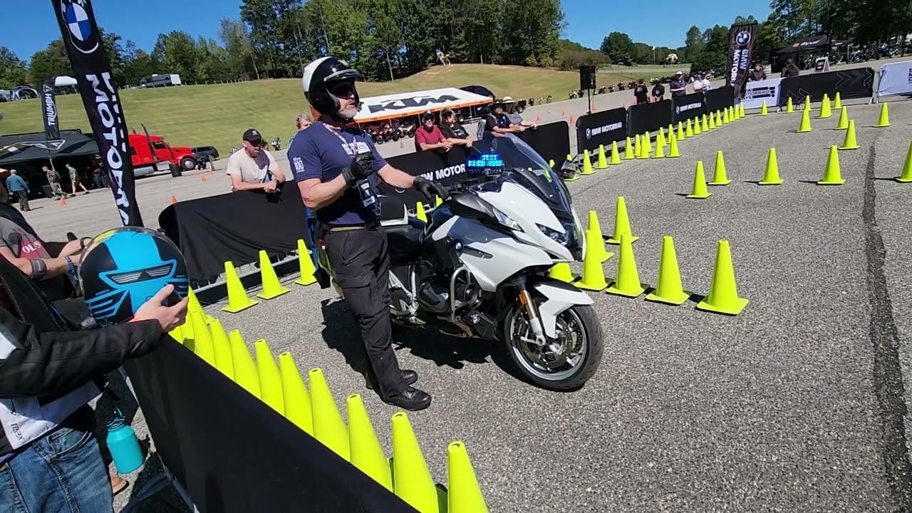 Motor Officer on BMW R1250RTP skill demonstration at Barber Motorsports