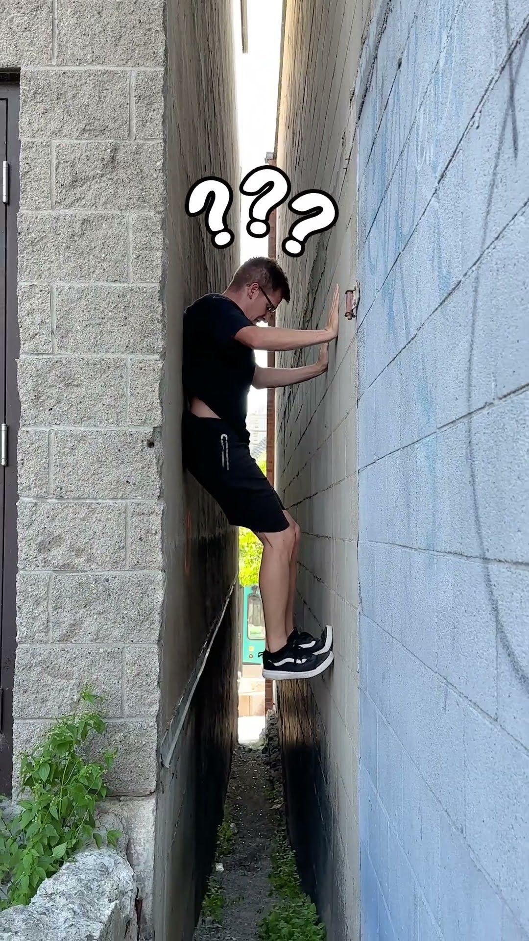 Alleyway Parkour Slide? ?