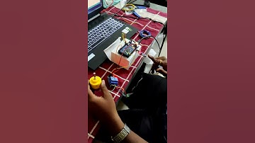 controlling direction of dc motor using Arduino and ir sensor..