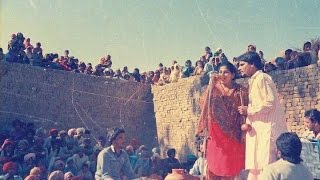 Video thumbnail of "Gora Gora Rang | Chamkila | Amarjot |  [BASS BOOSTED] | FOLK SOUNDZ | Latest Punjabi Songs 2016"