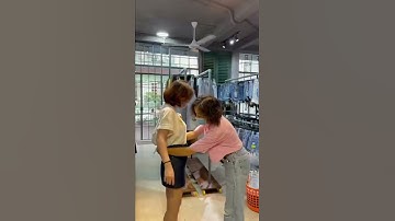 Tiệm quần jeans đo theo size fit mọi body núp trong hẻm nhỏ | Nai Nguyen - Iamfoodtester #nainguyen