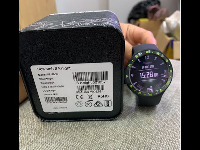 Mở hộp Ticwatch S phiên bản quốc tế giá chưa tới 2.000.000đ