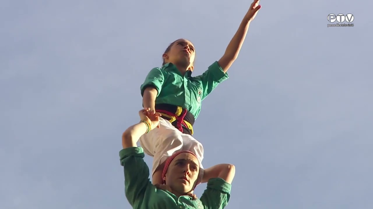 Castellers de Vilafranca - pilar de 8 amb folre i manilles - Tots Sants 2023