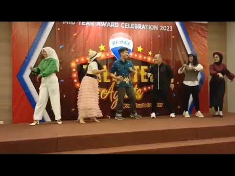 keseruan got talent Remax MidYear 2024 Maju Mundur Cantik Team Remax Harapan Indah JDC Jakarta keseruan got talent Remax MidYear 2024 Maju Mundur Cantik Team Remax Harapan Indah JDC Jakarta