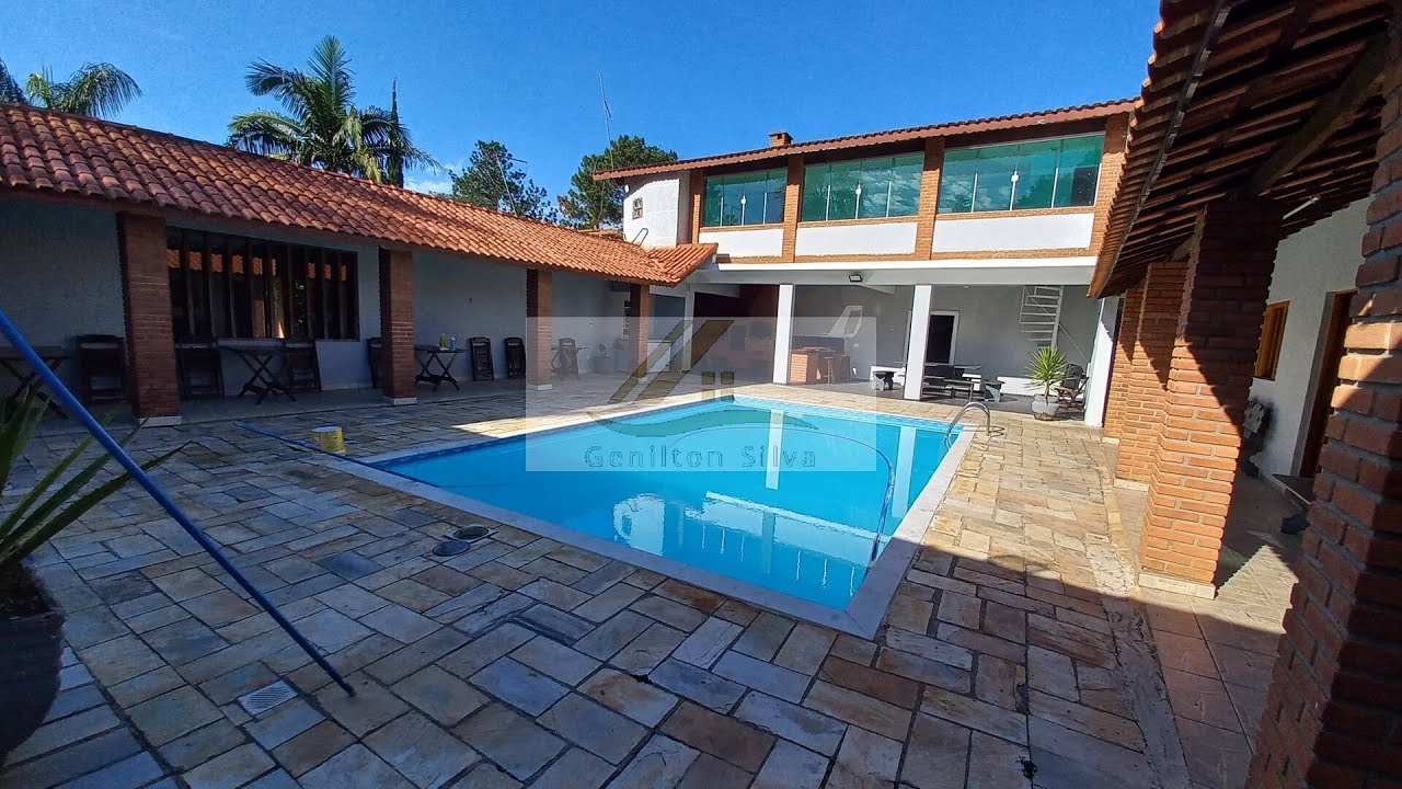 REF.892-VENDO CHACARA DE 3.100 M² COM 3 CASAS E PORTEIRA FECHADO EM IBIÚNA/SP.