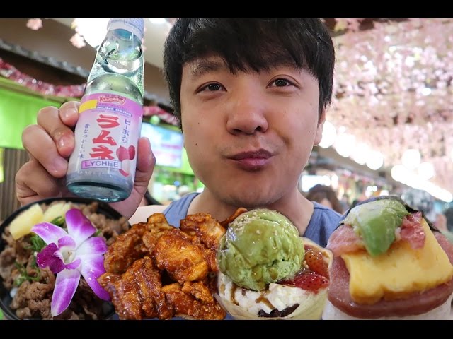 Japanese Food Court Tour in Honolulu Hawaii | Strictly Dumpling