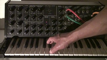 Korg MS-20 harmonic sounds by filter resonance #korgms20