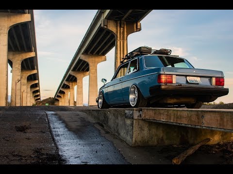 andy's-bagged-volvo-242