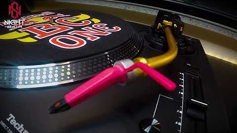 Technics SL1210MK7R unboxing and review