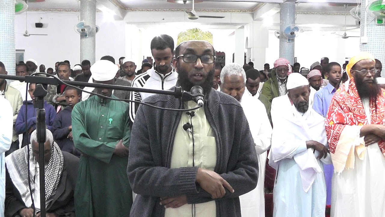 صلاة العشاء من المسجد دار السنة تلاوة خاشعة بصوت الشيخ محمد آدم محمد