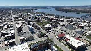 Drone 360 Above Quincy, Illinois