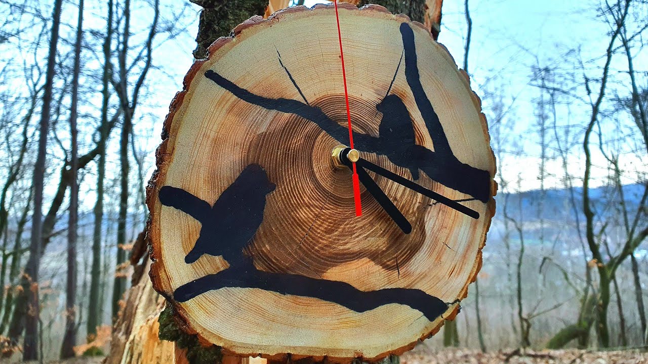 Spring silhouette! The clock of wood in the Polish forest made by a UkrainianВЕСНЯНИЙ СИЛУЕТ!