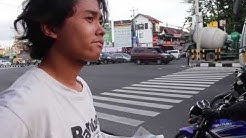 Si Budi kecil Sore Tugu Pancoran  - Durasi: 4:09. 