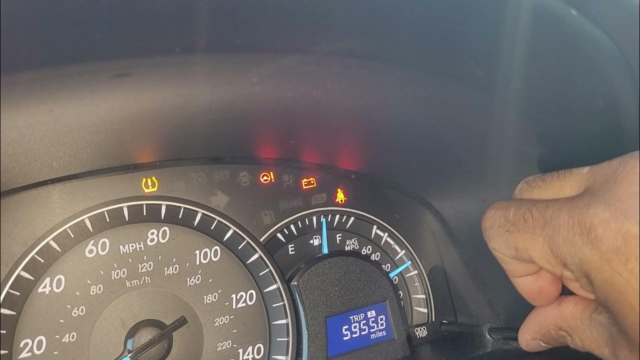 2014 Toyota Camry Check Engine Light Reset - YouTube