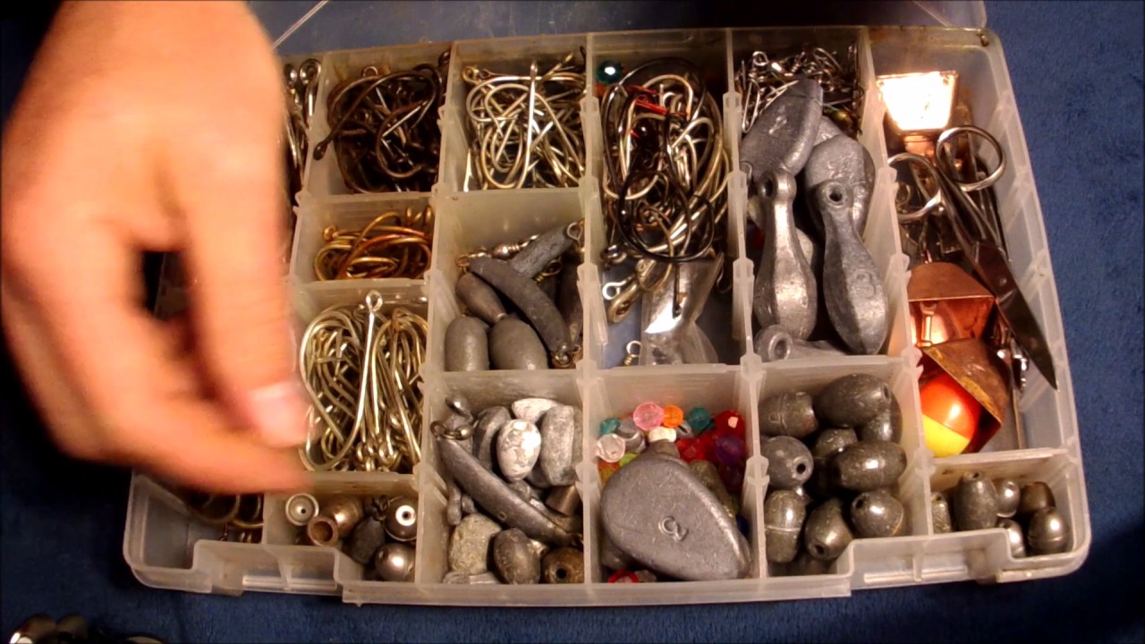 A LOOK INSIDE ONE OF MY CATFISH TACKLE BOX 