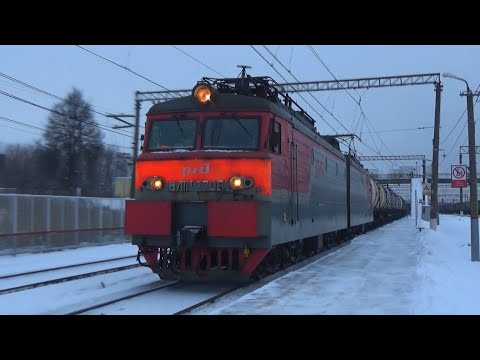 Электровоз ВЛ11М-270 с