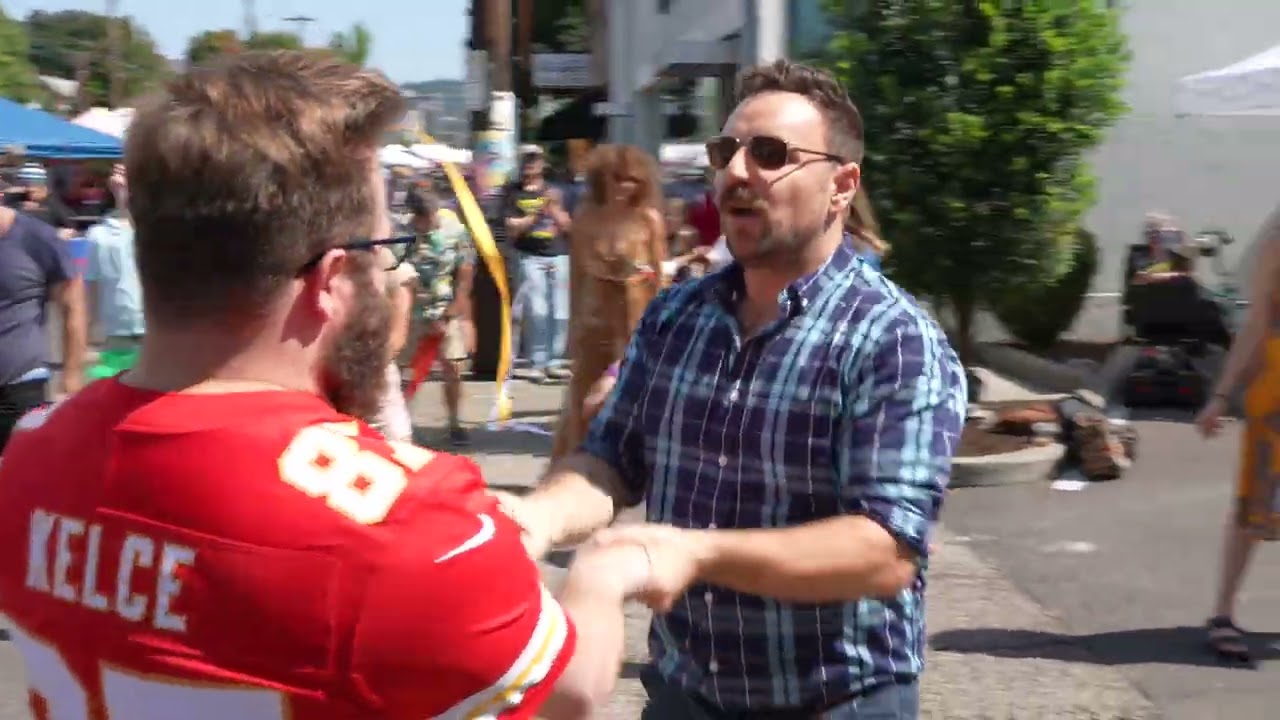 Gay Flashmob Proposal - Portland, OR