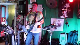 TBX101 Gumpy Solo @ The Shrub