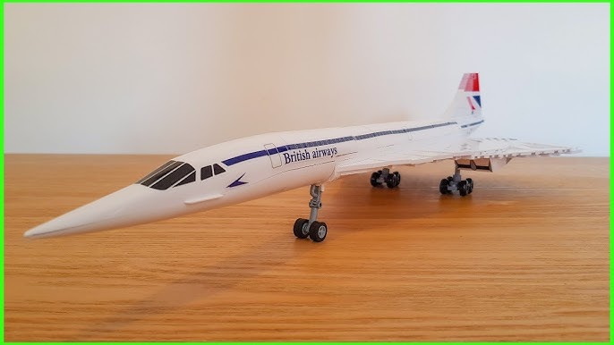 LEGO's 10318 Concorde lets you build an icon of supersonic flight - Jay's  Brick Blog