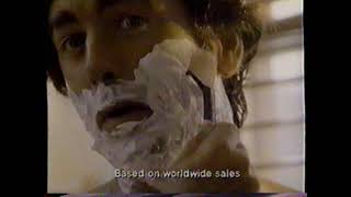 1984 Gillette Good News! Pivot Razors More men face the day with Good News