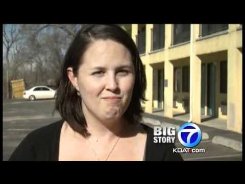 Police: Pregnant Mom Caught With Cocaine, Kids In Car - YouTube