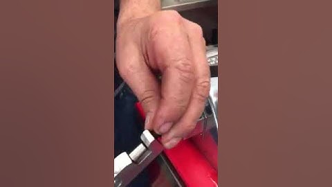 Oil abrasive test, Omnitech Engineering, Schaeffer’s + Prolong