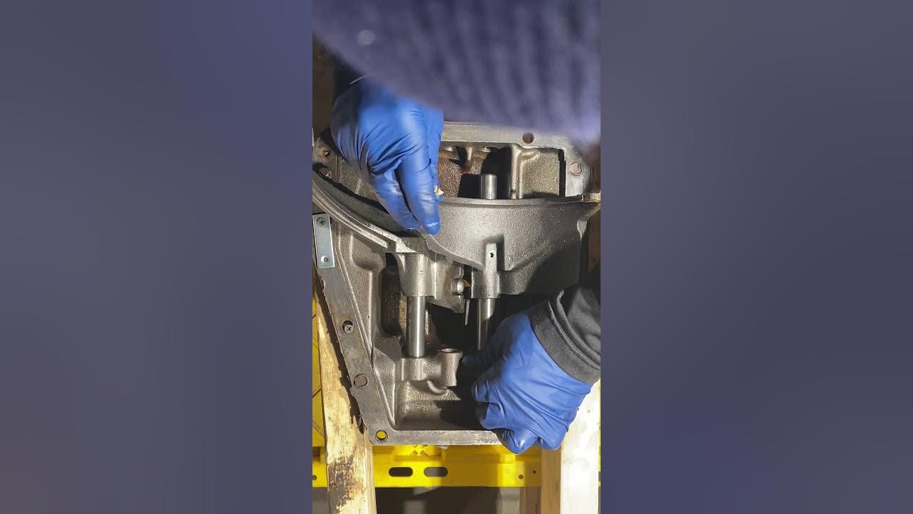 SM465 Transmission Top Cover Shift Fork Removal YouTube