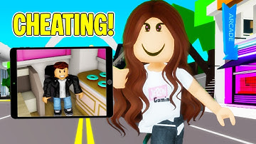 I Used FREECAM to CHEAT in Brookhaven HIDE AND SEEK!