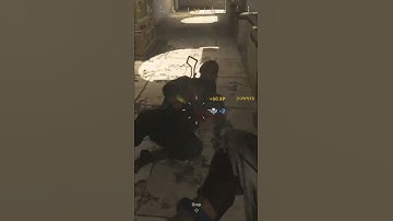 This is why console needs an fov slider almost missed that guy #warzone #fovslider #rebirthquads